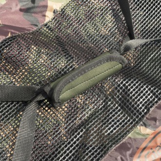 Podložka Giants Fishing Luxury Camo Unhooking Mat
