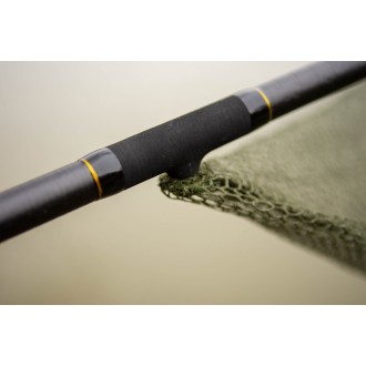 Wychwood kaprový podběrák Extremis 42inch Landing Net and 2 Piece Handle
