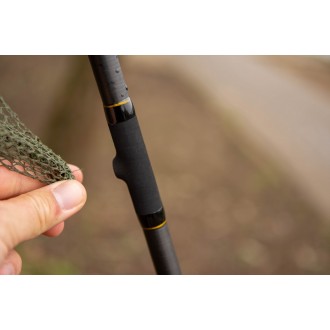 Wychwood kaprový podběrák Extremis 42inch Landing Net and 2 Piece Handle