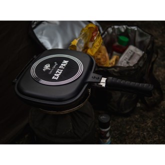 Akční set Pánev na vaření Eazi Pan Medium + Nerezový thermo hrnek 400ml Giants Fishing