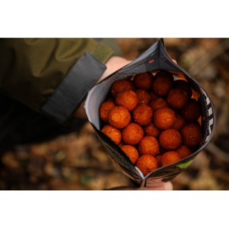 Boilies Karel Nikl Ready Chilli & Peach 1kg