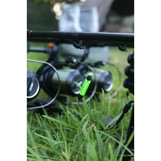 Klip na vlasec Fox Black Label Adjustable Rod Clip