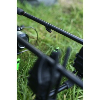 Klip na vlasec Fox Black Label Adjustable Rod Clip