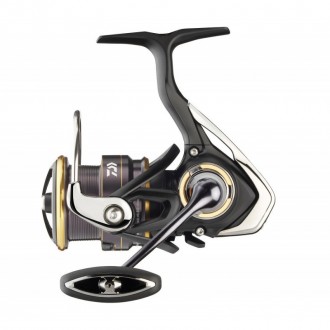 Naviják Daiwa Legalis LT 2500