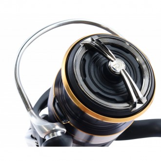 Naviják Daiwa Legalis LT 2500