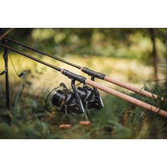 Naviják Giants Fishing  Deluxe Reel FD 6000 + cívka 6000 ZDARMA!