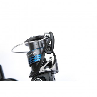 Naviják Shimano Nexave FI 2500