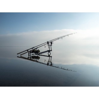 Stojan Giants Fishing Luxury Rod Pod 3 Rods